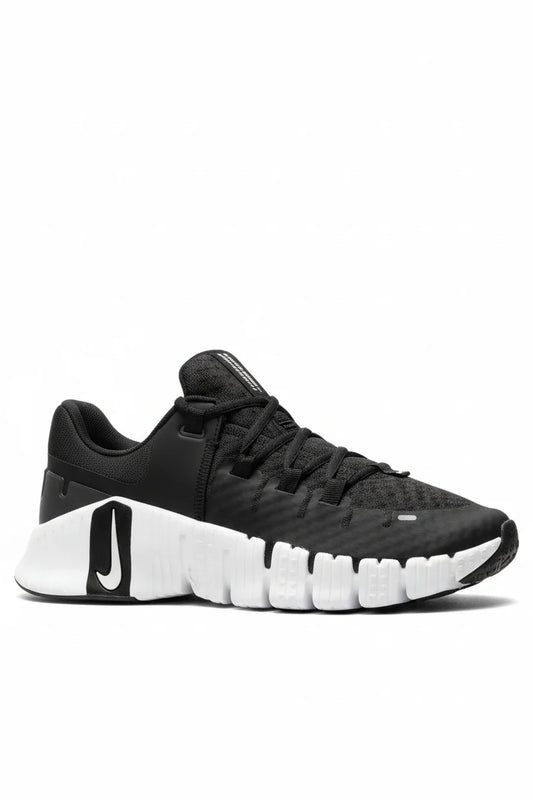 NIKE FREE NEGRA/BLANCA V1