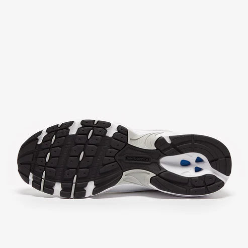 NEW BALANCE 530 BLANCO PLATEADO