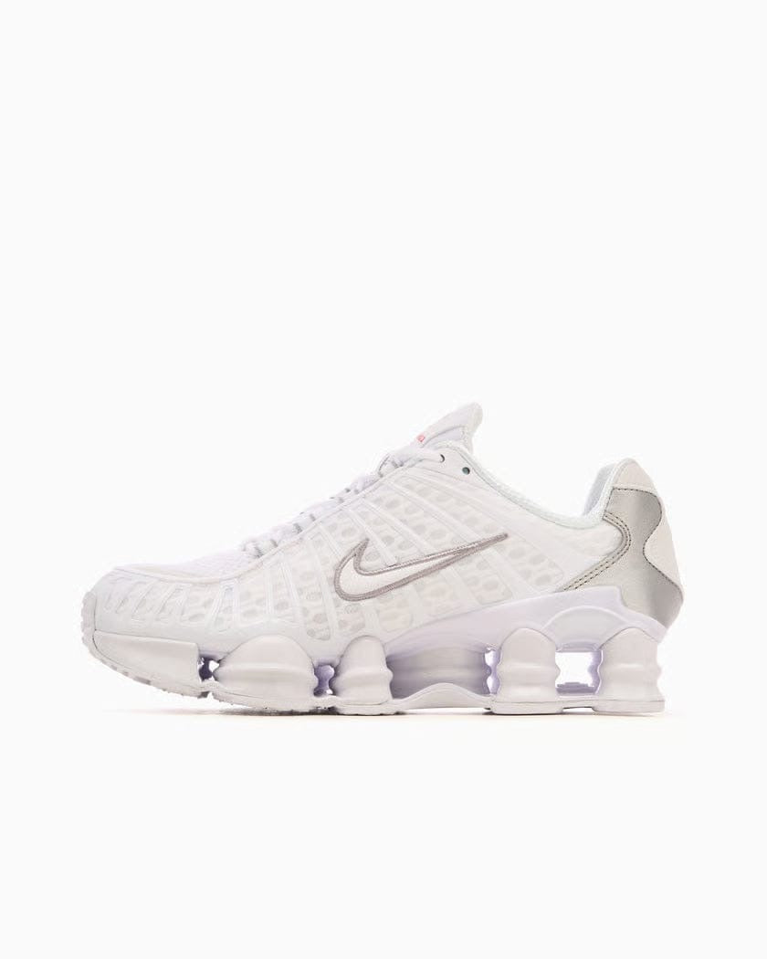 NIKE SHOX  R4
