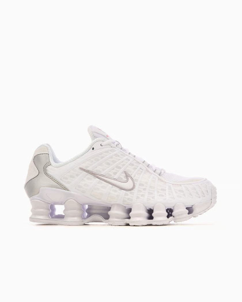 NIKE SHOX  R4