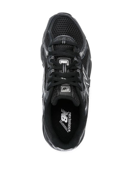 NEW BALANCE 740