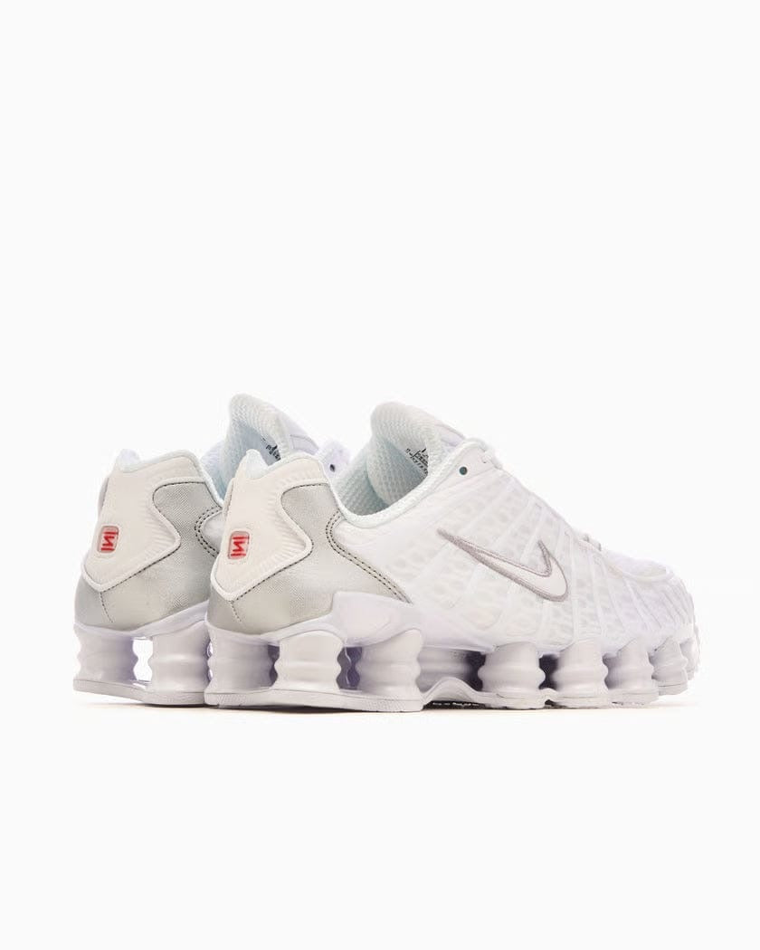 NIKE SHOX  R4