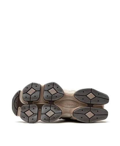 NEW BALANCE 9060 - CAFE