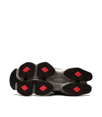 NEW BALANCE 9060 - NEGRO-GRIS