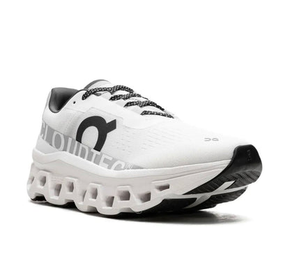 ON BLANCO- RUNNING