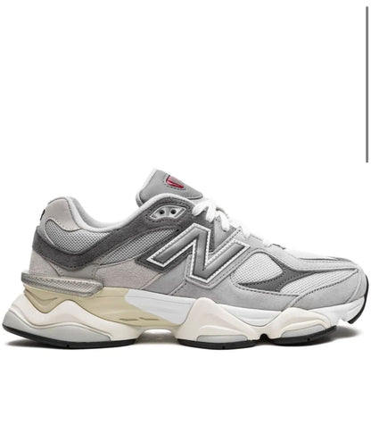 NEW BALANCE 9060 - GRIS